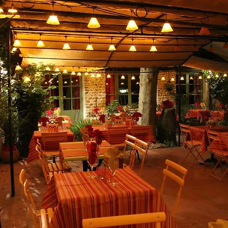 L'auberge Des Collines Granges-les-Beaumont