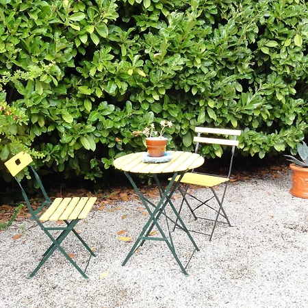 L'auberge Des Collines 2* Granges-Les-Beaumont