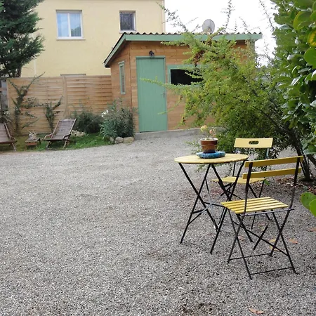 L'auberge Des Collines Granges-Les-Beaumont